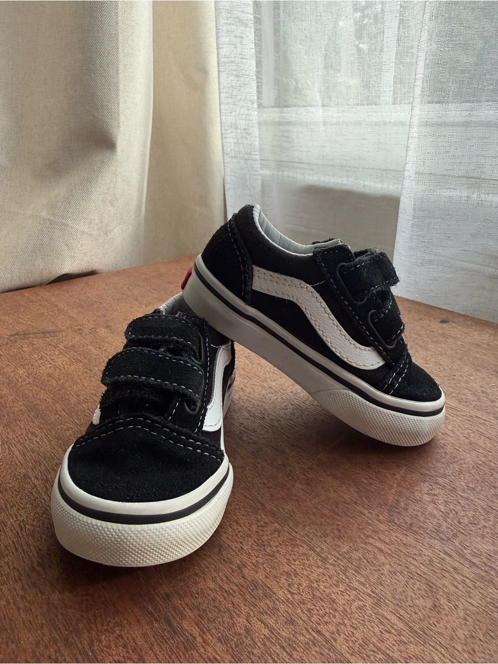 Vans Old Skool V Black White Velcro Toddler Sneakers Size 5